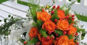 How to make a bouquet of roses, several ways to keep it longer